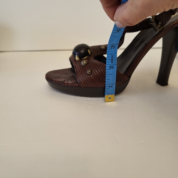 Authentic Fendi sandale NEGOTIABLE - Picture 8 of 16